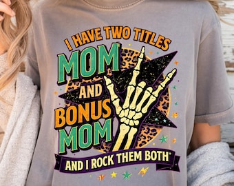 Camiseta divertida para mamá Comfort Colors 1717, camiseta gráfica para mamá extra, camiseta de rock con mano de esqueleto para mamá, regalo moderno para mamá