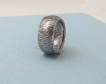 One of a kind Gift Silver coin ring Hammered Woody Texture Morgan Dollar 90/% fine silver jewelry size 11 12