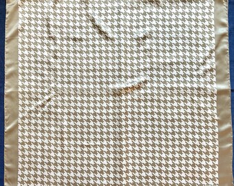 Vintage Aker Silk Scarf Houndstooth Geometric Beige Ivory Satin Hand Rolled Square Hijab