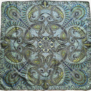 Vintage 1970s Silk Twill Scarf – Psychedelic Paisley Square 73×75 cm – Blue, Green & Yellow – Hand Rolled Edges – Excellent Condition
