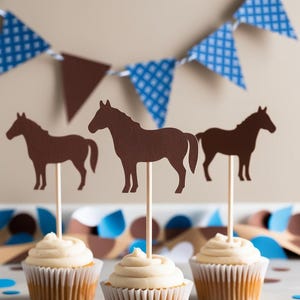 Caballo / Adornos para cupcakes o confeti / Formas troqueladas / CARTULINA