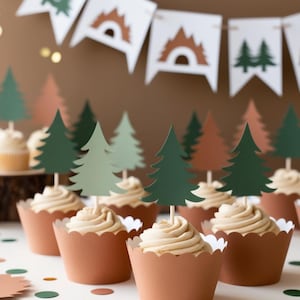 Árbol de hoja perenne / Adornos para cupcakes o confeti / Formas troqueladas / CARTULINA