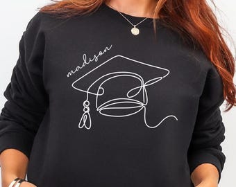 Custom Senior Sweatshirt Class of 2026 Personalized Gifts Senior Class Shirt Graduation Gift Crewneck Sweatshirt Back to School Sweater Gift