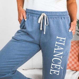 Comfort Colors® Future Mrs Sweatpant, Custom Sweatpants, New Mrs Bridal Gift, Honeymoon Gift, Getting Ready Outfit, Bridal Shower Engagement