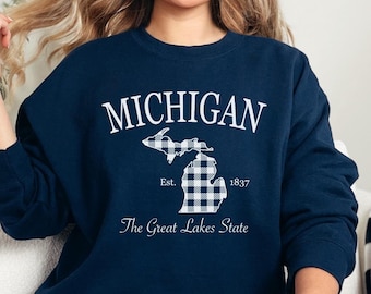Custom Michigan Sweatshirt, Michigan Sweater, Michigan Crewneck, Michigan Shirt, Vacation Shirts, MI Home State Sweater, Trendy Aesthetic
