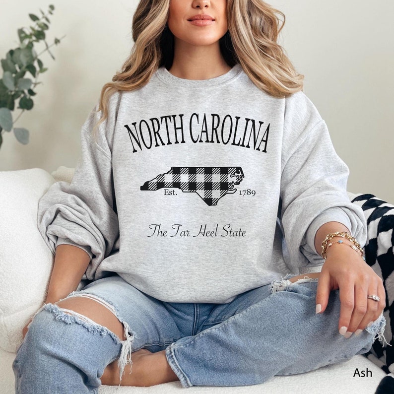 Custom North Carolina Sweatshirt, North Carolina Crewneck, Home State Sweater North Carolina Pullover NC Shirt Trending Oversized Sweatshirt