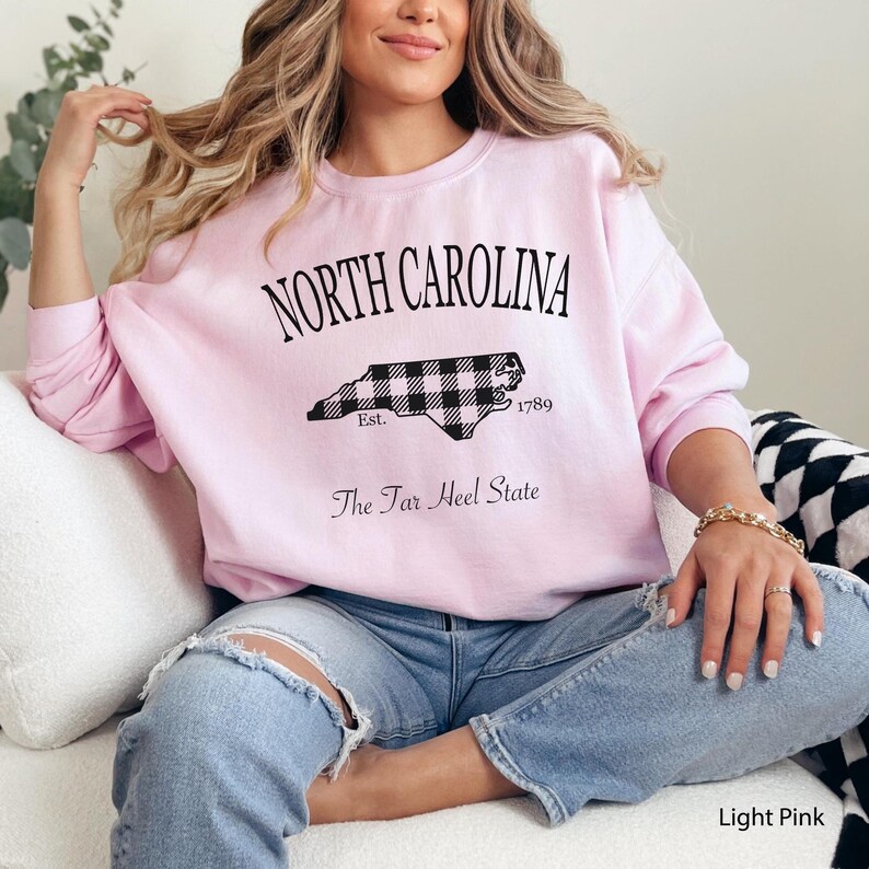 Custom North Carolina Sweatshirt, North Carolina Crewneck, Home State Sweater North Carolina Pullover NC Shirt Trending Oversized Sweatshirt