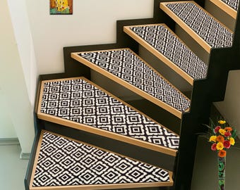 Geometric Stair Rug, Custom Shaped Stair Rug, Triangle Diamond Stair Rug, Custom-Made Angled Stairs Rug,Staircase Decor, Non Slip Stair Mats