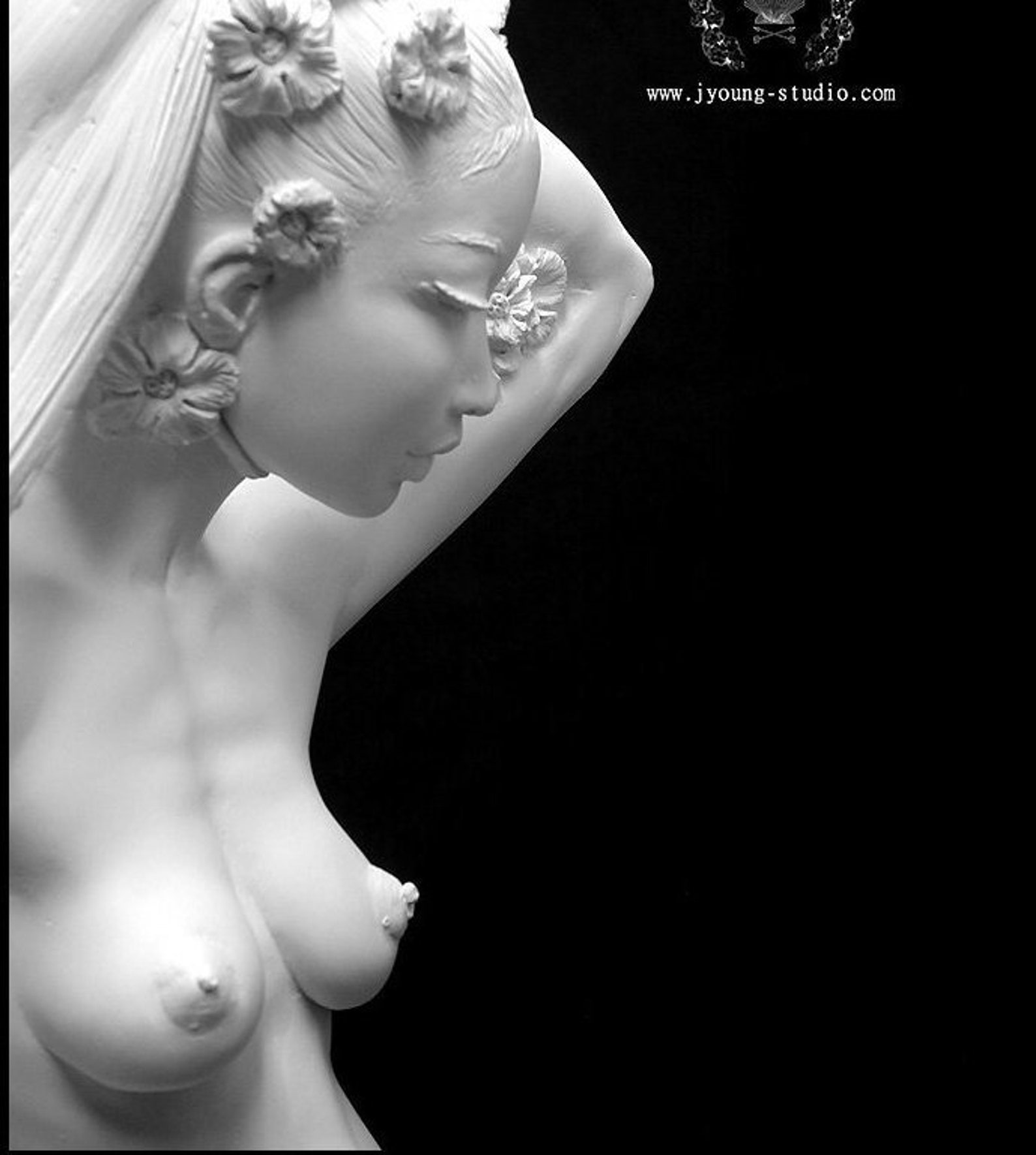 голая женская скульптура фото 14