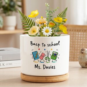 Personalized Teacher Gift Planter, Custom Name Succulent Pot for Classroom, Teacher Appreciation Thank You Gift, Back to School Gift