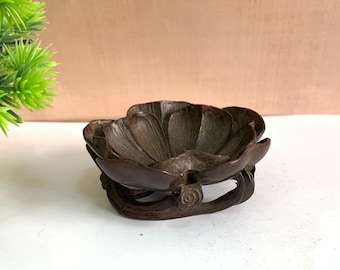 Vintage Bronze Carved Flower Incense Burner .Fengshui Statue