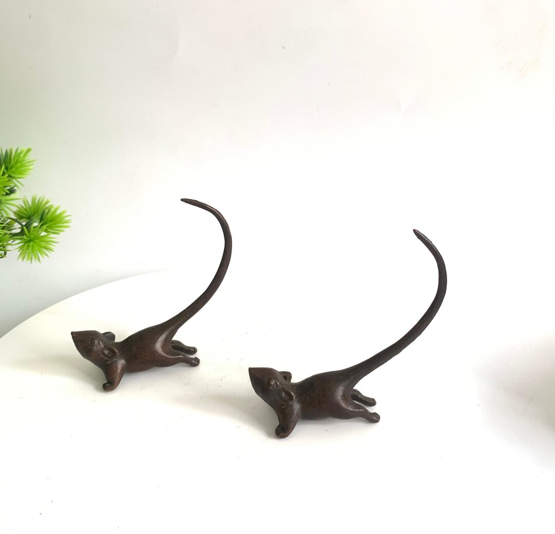 Vintage Bronze Carved Mouse Statue - Etsy