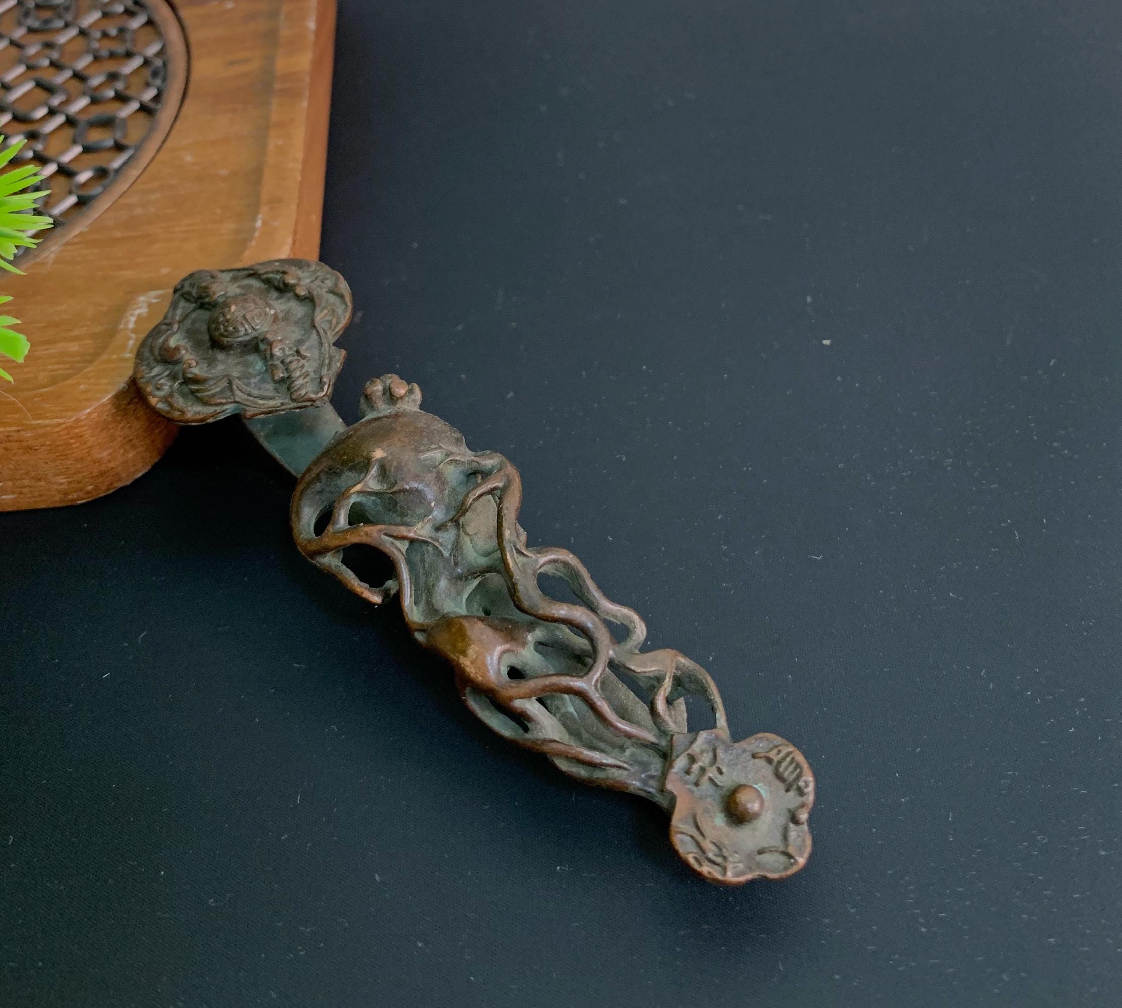 Vintage Bronze Carved Ruyi Statue. Fengshui Statue - Etsy