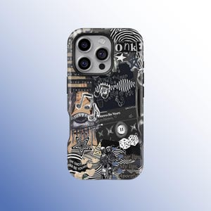 Könnte beinhalten: Schwarz-weiße Handyhülle mit Collage-Design. Die Hülle zeigt Text, Sterne, Würfel und Noten. Der Text enthält "Onke", "Wanna Be Yours" und "Apocaly". Die Hülle ist für ein Smartphone konzipiert.