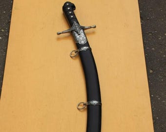 手作りのズルフィカル剣：彫刻が施されたトルコのオスマン帝国の剣