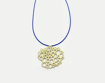 Collier pendentif géométrique en laiton orné de perles Miyuki bleues, bijou moderne fait main