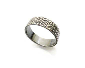 Textured Silver Ring, Simple Band Ring, Line Pattern Ring, Handcrafted Sterling Silver Jewelry, Hammered Silver Ring, Modern Silver Ring