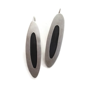 Pendientes Orgánicos de plata, Pendiente contemporáneo, Pendientes largos de plata, Pendientes Asimétricos de gancho, Joya moderna de plata