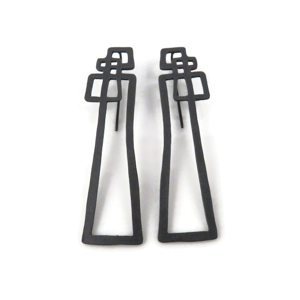 Abstrakte Ohrringe aus oxidiertem Silber, lange rechteckige modernistische Ohrringe, zeitgenössischer schwarzer Silberohrring, einzigartiger Designer-Schmuck