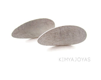 Oval Silver Earrings, Modern Stud Earrings, Minimalist Earrings, Modern Silver Jewelry, Handcrafted Quality Jewelry, Everyday Silver Earring