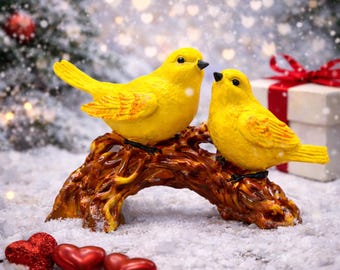 Escultura de resina de pájaros enamorados: un regalo romántico para San Valentín.