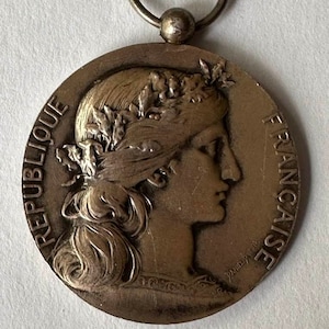Vintage Marianne French Medal: 1956 Republique Francaise, Sterling Silver Chain