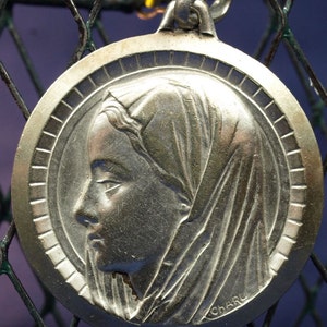 Large Vintage Holy Mary by CHARL Religious Medal on 18&quot; sterling silver rolo chain