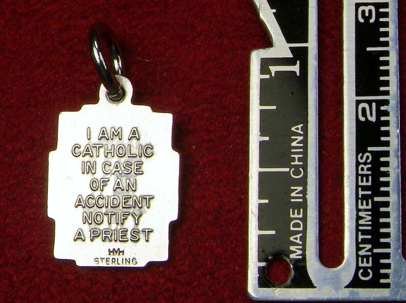 Vintage Sterling Religious Medal Pendant on 18 inch sterling silver rolo chain I an a Catholic Saint Christopher