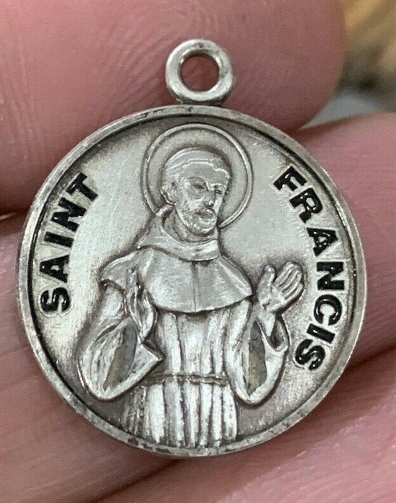 Saint FRANCIS Vintage Jewelry Religious Medal Pendant on 18 inch sterling silver rolo chain