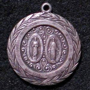 Religious Token Vintage Jewelry Religious Medal Pendant on 18&quot; sterling silver rolo chain