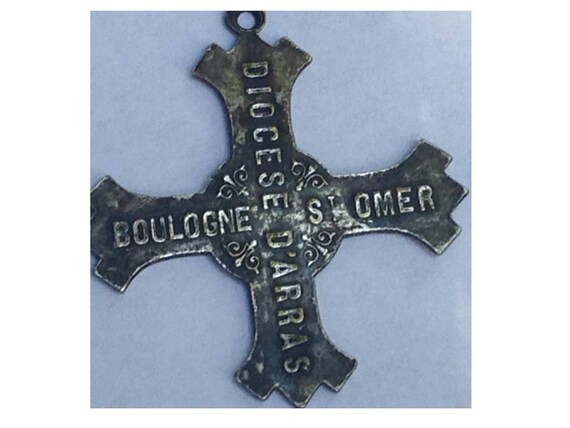 Pendentif Diocèse Argenté - Occasion Avec Usure Du Temps - Style Vintage