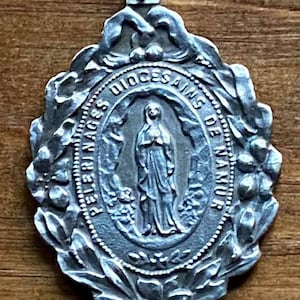 Vintage Our Lady of Lourdes Medal Pendant: Sterling Silver Rolo Chain