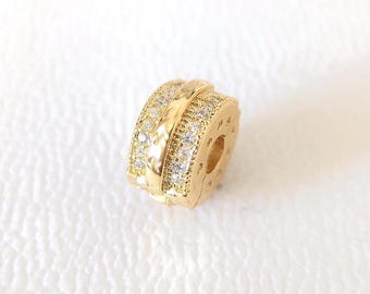 Ciondolo con clip pavé, placcato oro per braccialetti europei Pandora