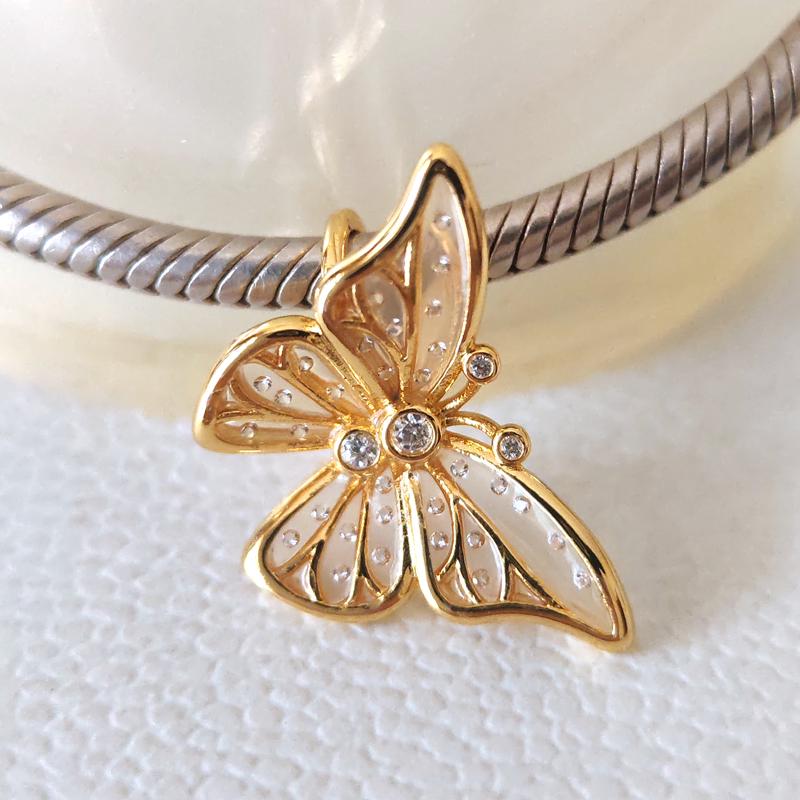 Pandora butterfly - Etsy 日本