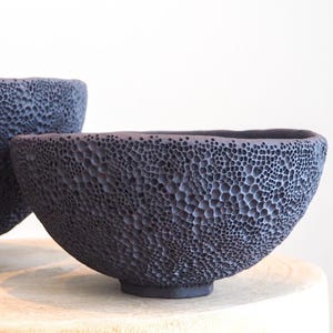 Black stoneware bowl | handmade ceramic bowl | modern ceramic serving dish | salad bowl | black ceramic bowl | pottery bowl | fruit bowl