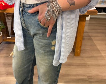Pulsera de mano ajustable de latón