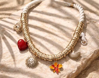 Collar con dije estilo boho con símbolos del mar y la naturaleza Y PULSERA DE REGALO