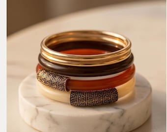Conjunto de 5 pulseras con detalles de bronce, regalo ideal para cumpleaños o el Día de la Madre.