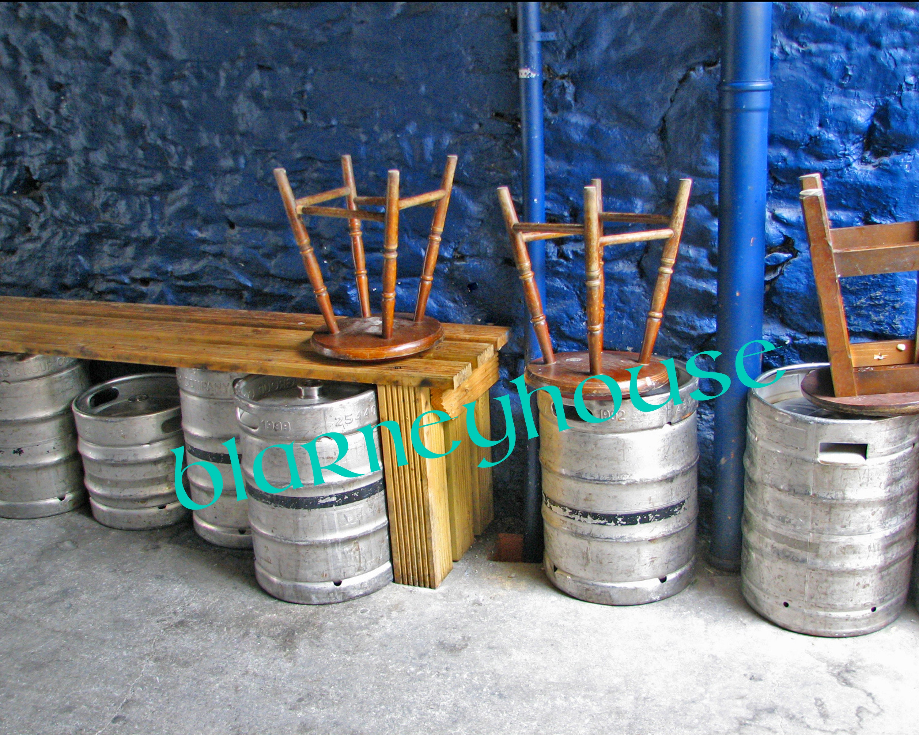 Great 8 X 10 Color Photo of BEER KEGS & STOOLS in an Irish Alleyway