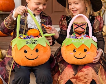 Personalized Plush Pumpkin Halloween Trick Or Treat Bag, Custom Name Halloween Candy Bucket, Kids Halloween Tote Basket,Halloween Party Gift