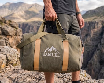Personalized Canvas Duffel Bag, Embroidered men's Travel Overnight bag, Custom Groomsmen Gifts, Bachelor Party Favors, Gift for Him