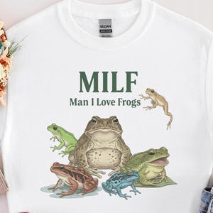 Camiseta "Man I Love Frogs", camiseta meme de rana, camiseta unisex vintage, camiseta unisex ofensiva, regalo de broma inapropiado, camisetas meme de la generación Z