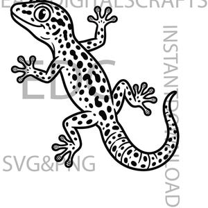 May include: A black and white line art illustration of a spotted gecko with large eyes, four feet with visible toes, and a long curved tail. The image features the text EASYDIGITALSCRAFTS, INSTANT DOWNLOAD, and SVG&PNG overlaid on the design.
