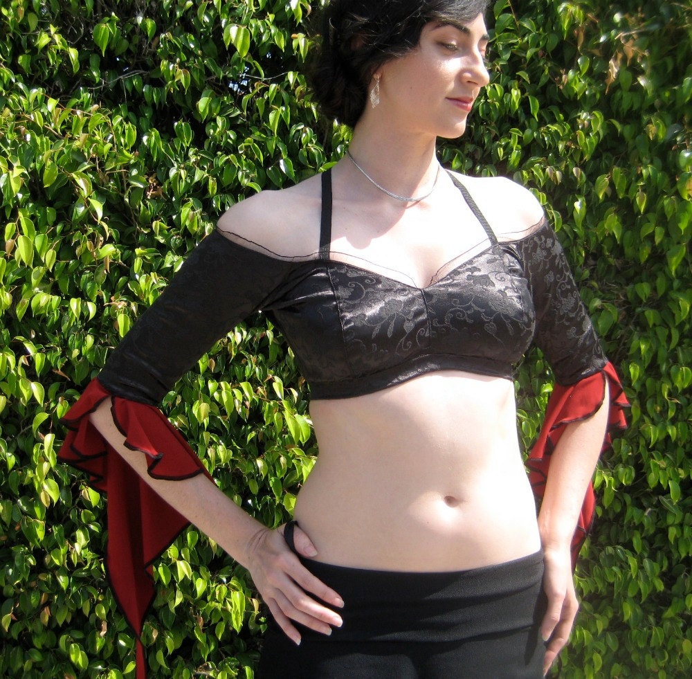 Bare - Shoulder  Sweetheart Choli in Black & Red