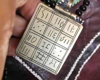 Tuareg Gri Gri Protection AMULET with TIFINAGH signs & Onyx Beads