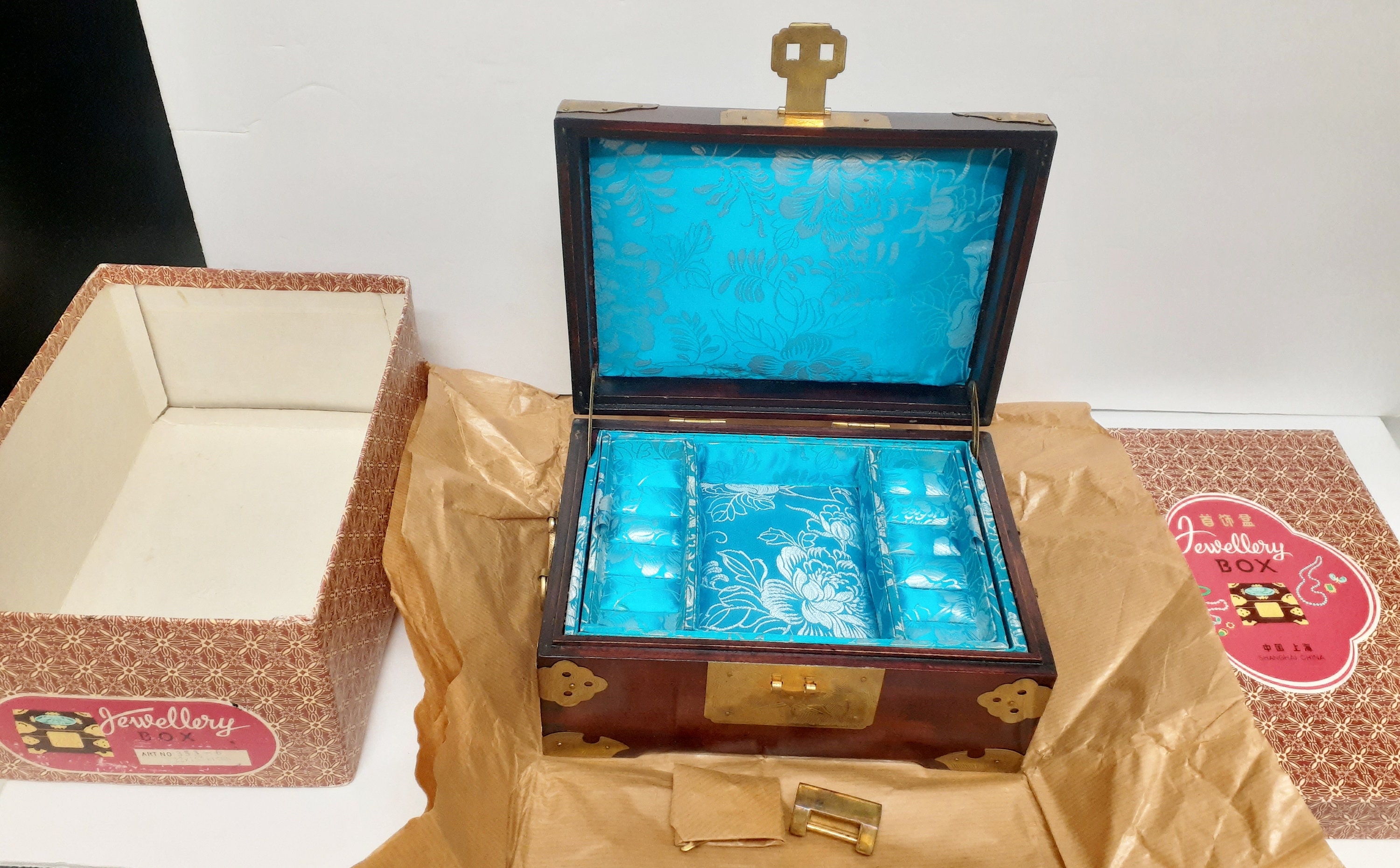 Vintage NEW Signed Shanghai China Wood Jewelry Trinket Box