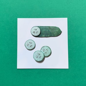 Papercut Cucumber - PRINT