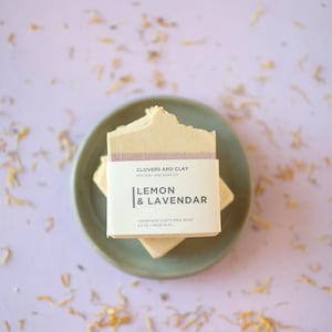 Jabón de leche de cabra con limón y lavanda - Ingredientes puros - Jabón artesanal - Jabón prensado en frío hecho a mano - Jabón de leche de cabra