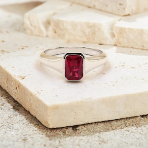 Ruby Baguette Ring – Natural July Birthstone Ring, Stackable Baguette Cut Ruby Band, Dainty Gold or Silver Jewelry, Birthday Gift for Her