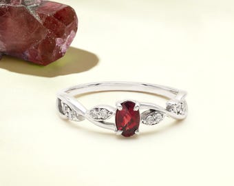 Anel de noivado com rubi, corte oval vintage, anel de rubi art déco, conjunto de garras de diamante, anel de aniversário de noivado, presentes de Natal para ela